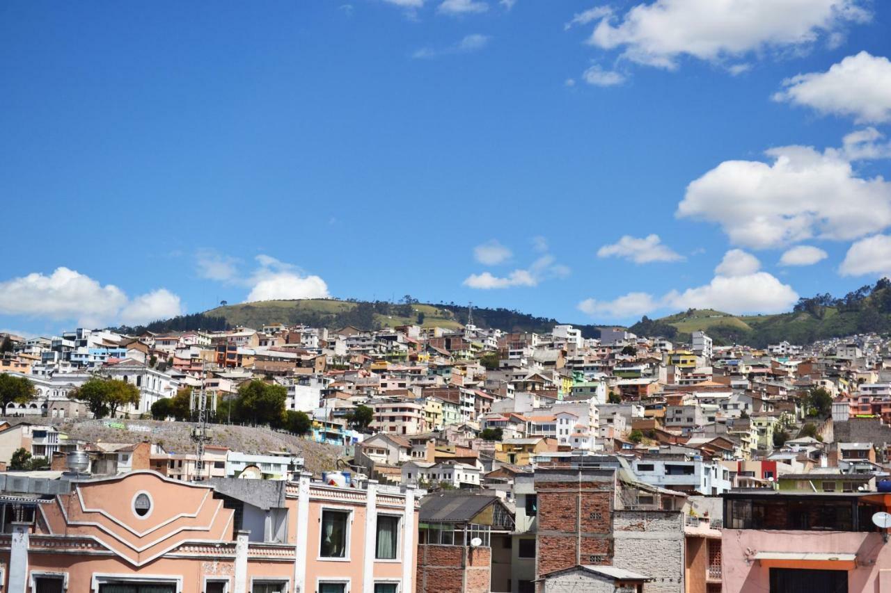 Hostal Brilliant Quito Exteriér fotografie